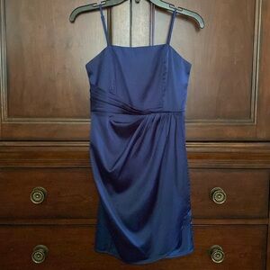 ⭐️ NWT ⭐️ gorgeous navy TCEC dress! Size SMALL but fits like an XS too